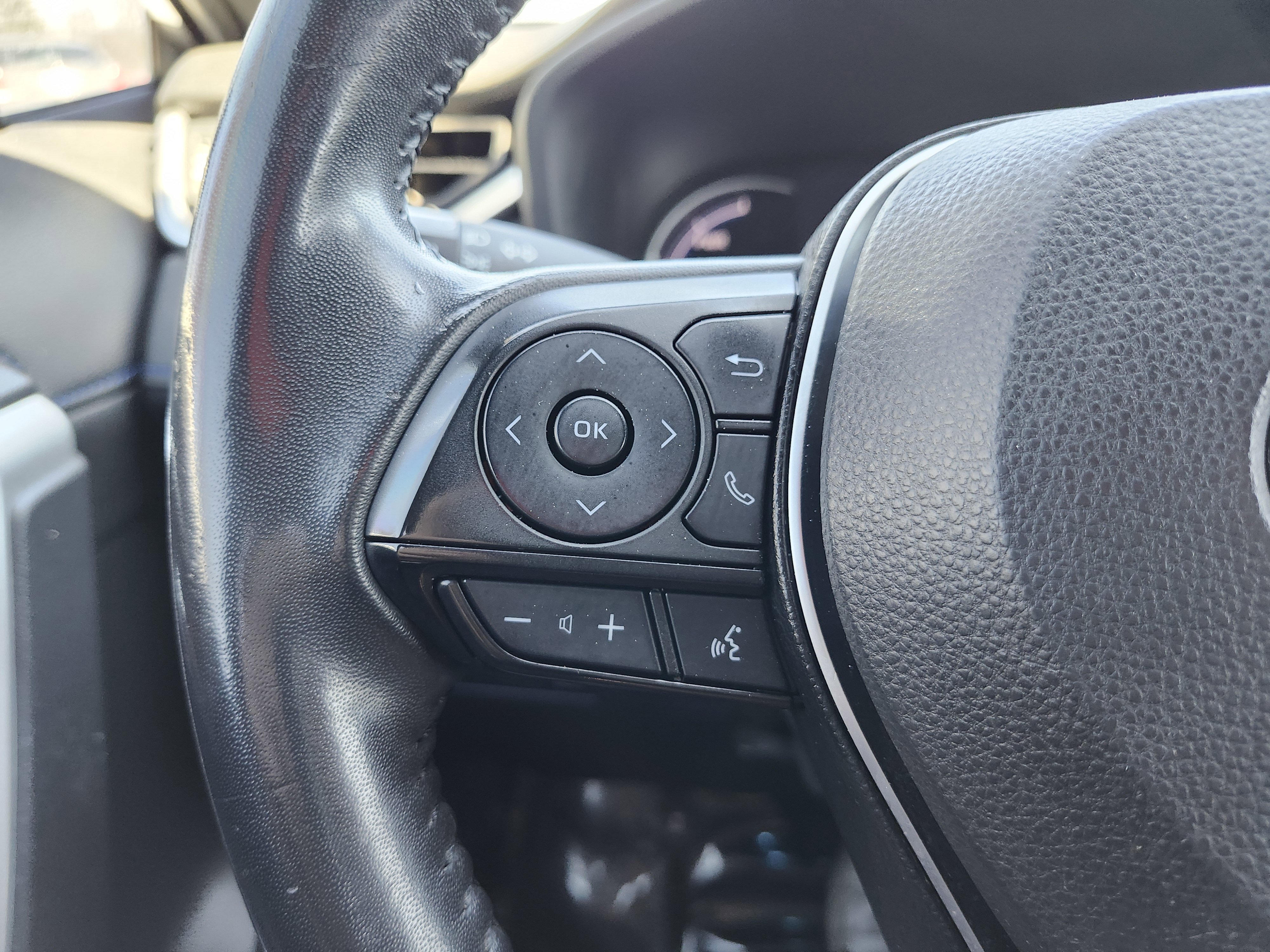 Used 2022 Toyota RAV4 XSE image 37