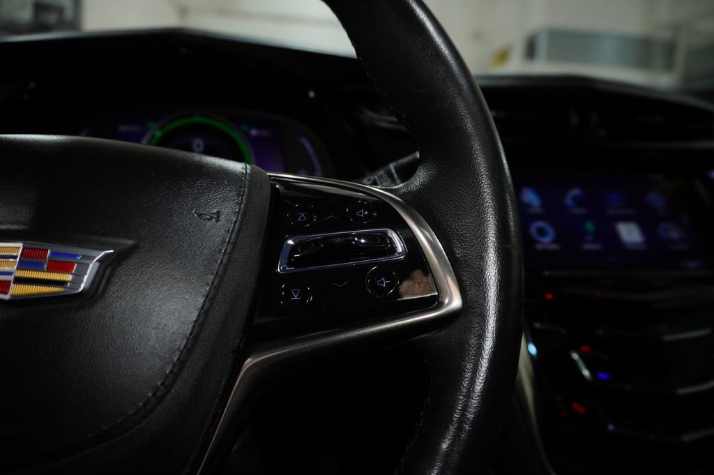 Used 2016 Cadillac ELR Base image 17