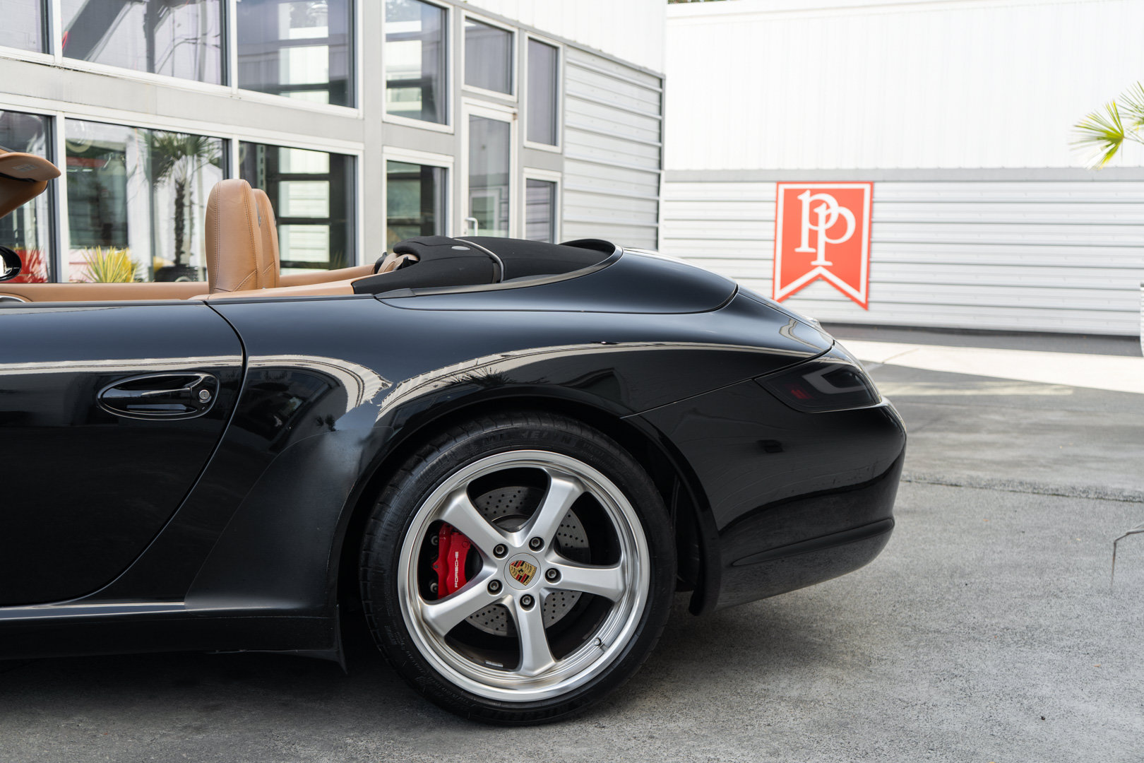 Used 2006 Porsche 911 Carrera S RWD image 5