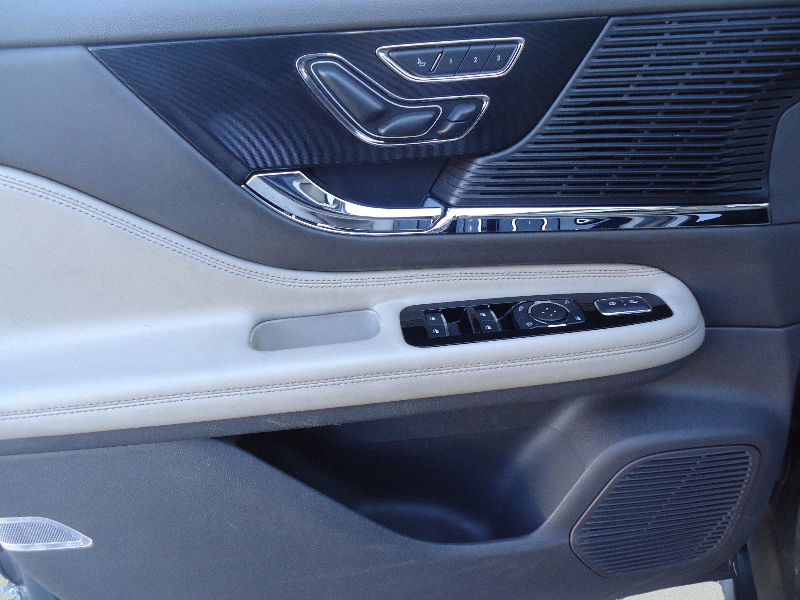 Used 2022 Lincoln Corsair Grand Touring w/ Elements Technology Bundle image 22