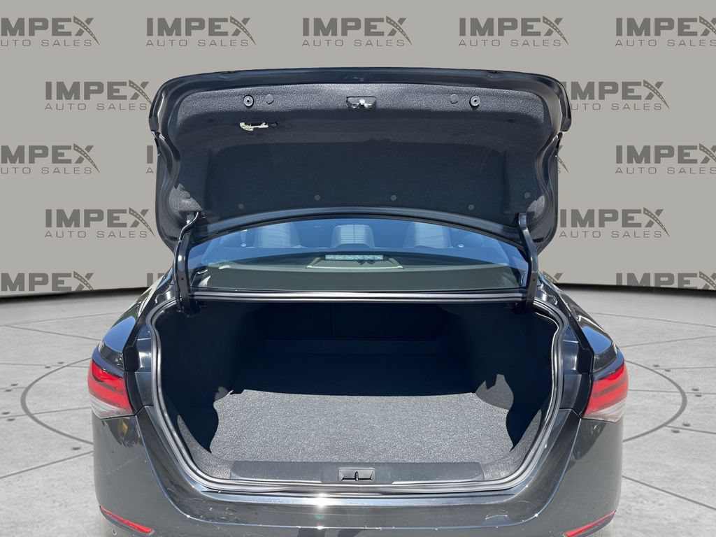 Used 2025 Nissan Sentra SV FWD image 23