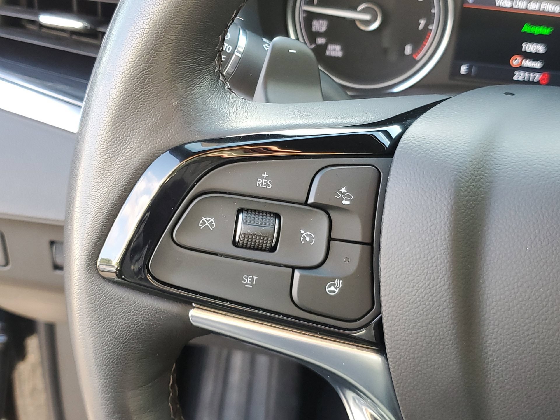 Used 2024 Buick Enclave Essence w/ Sport Touring Edition FWD image 22