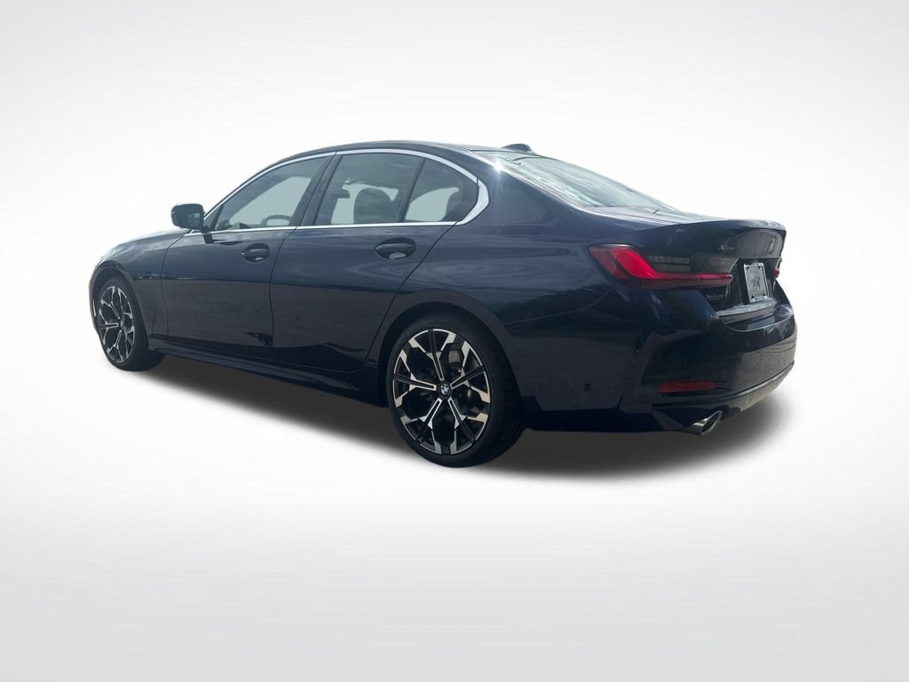 New 2026 BMW 330i xDrive Sedan w/ Premium Package AWD/4WD image 5