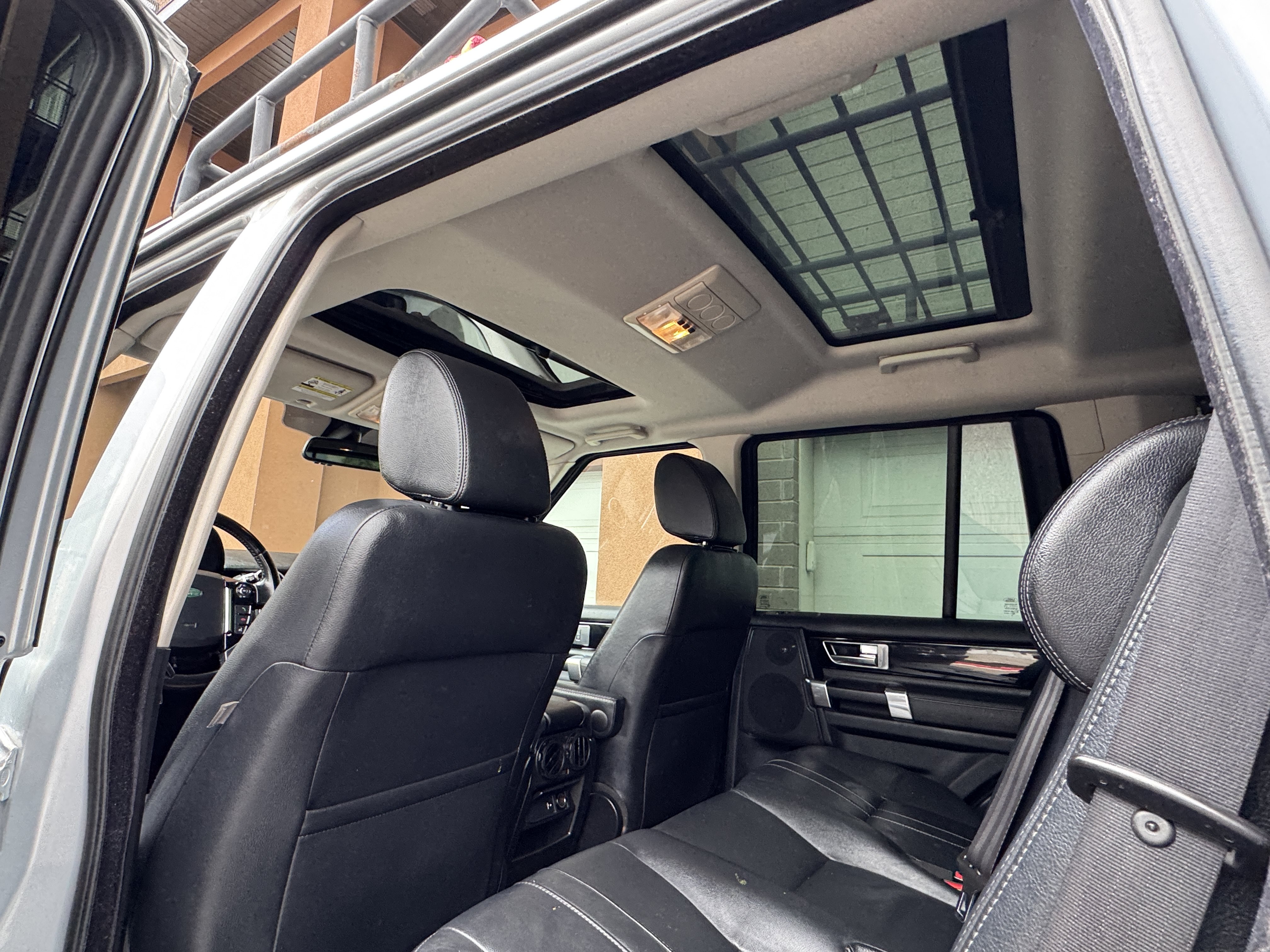 Used 2013 Land Rover LR4 AWD/4WD image 25