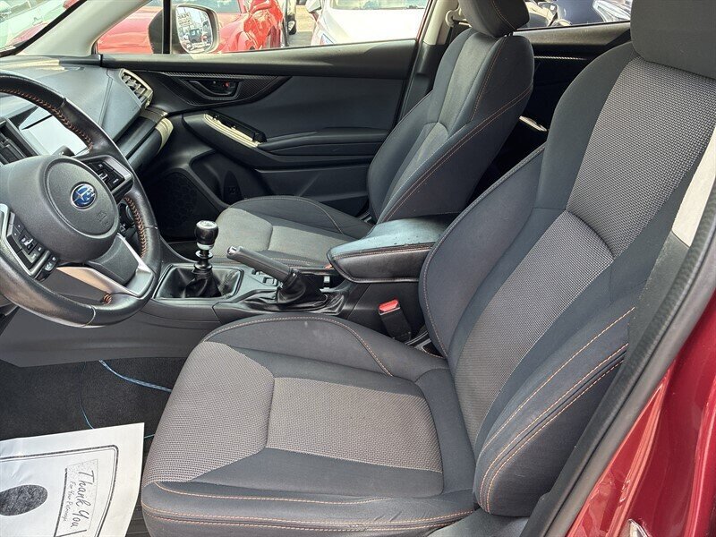 Used 2018 Subaru Crosstrek 2.0i Premium AWD/4WD image 9