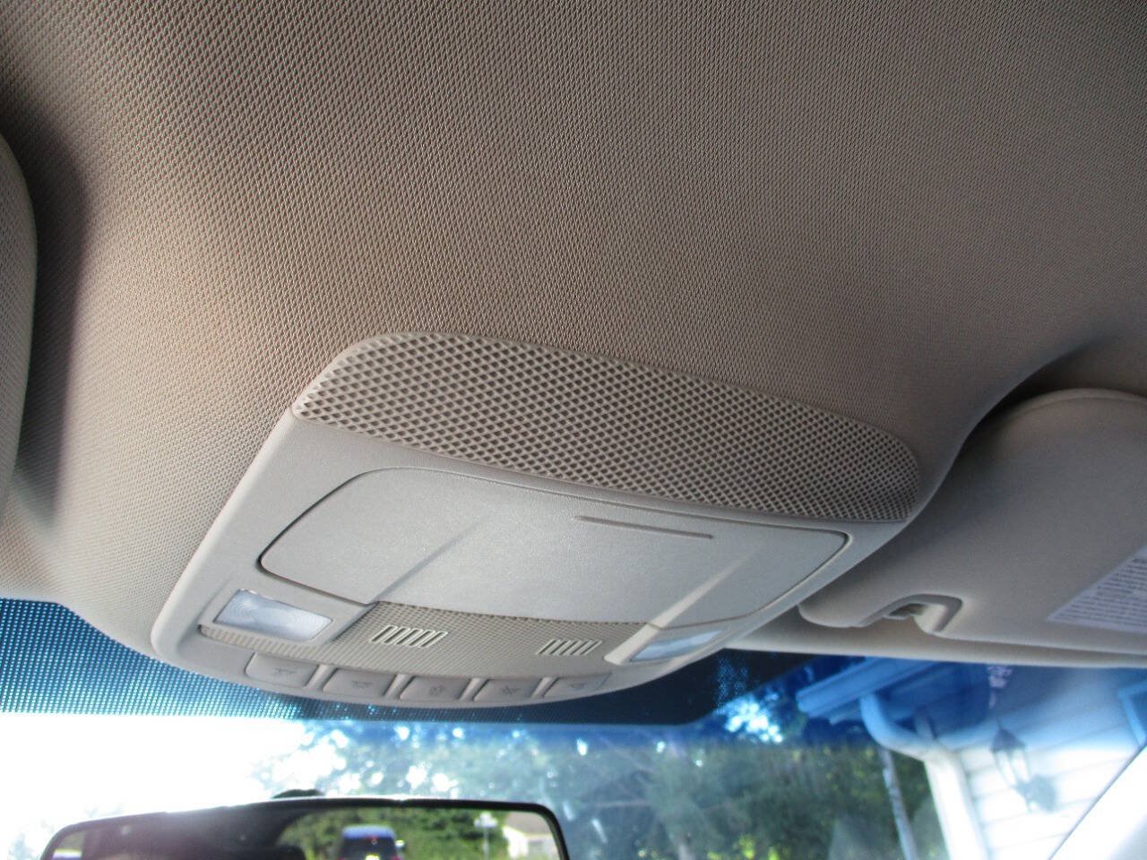 Used 2017 Ford Edge SE w/ Cargo Accessory Package FWD image 31