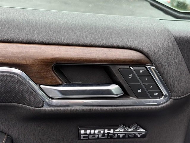 Used 2024 Chevrolet Silverado 1500 High Country w/ Technology Package image 17