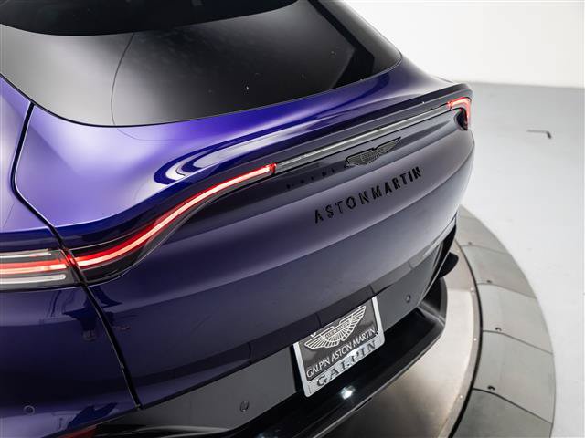 Used 2022 Aston Martin DBX AWD/4WD image 33