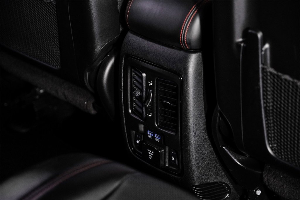 Used 2024 Dodge Durango R/T image 38