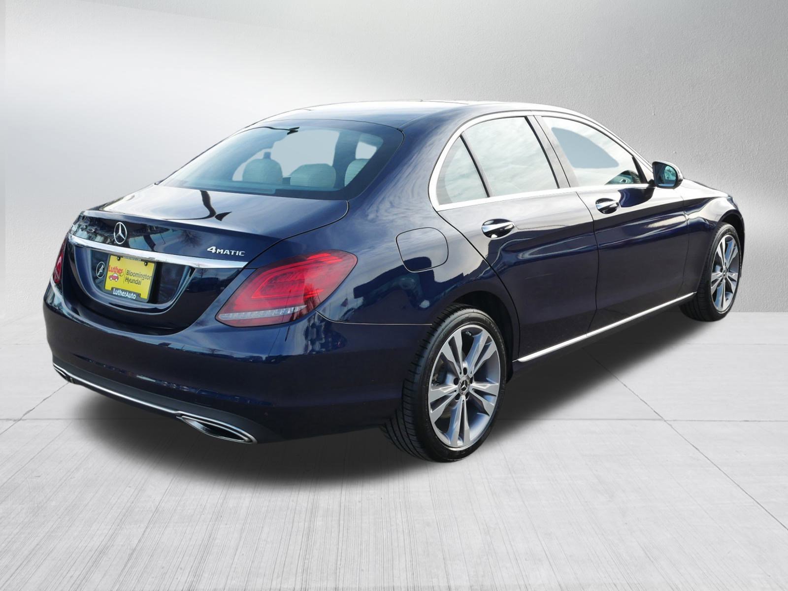 Used 2019 Mercedes-Benz C 300 4MATIC Sedan image 7