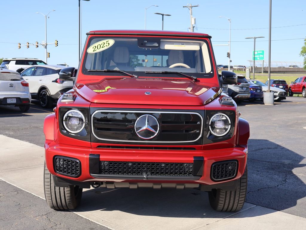 Used 2025 Mercedes-Benz G 580 w/ EQ Technology image 3