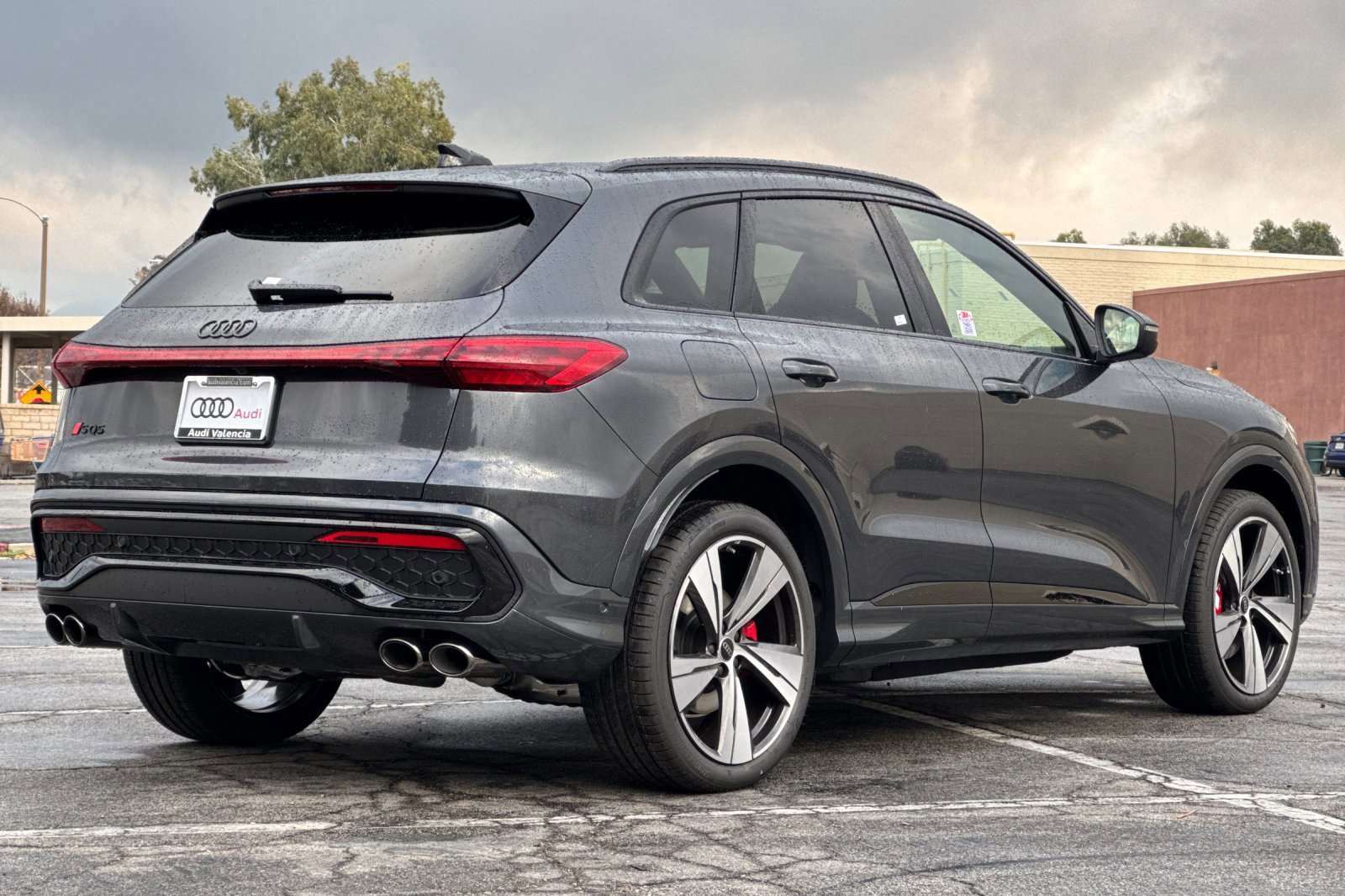 New 2025 Audi SQ5 Premium Plus image 4