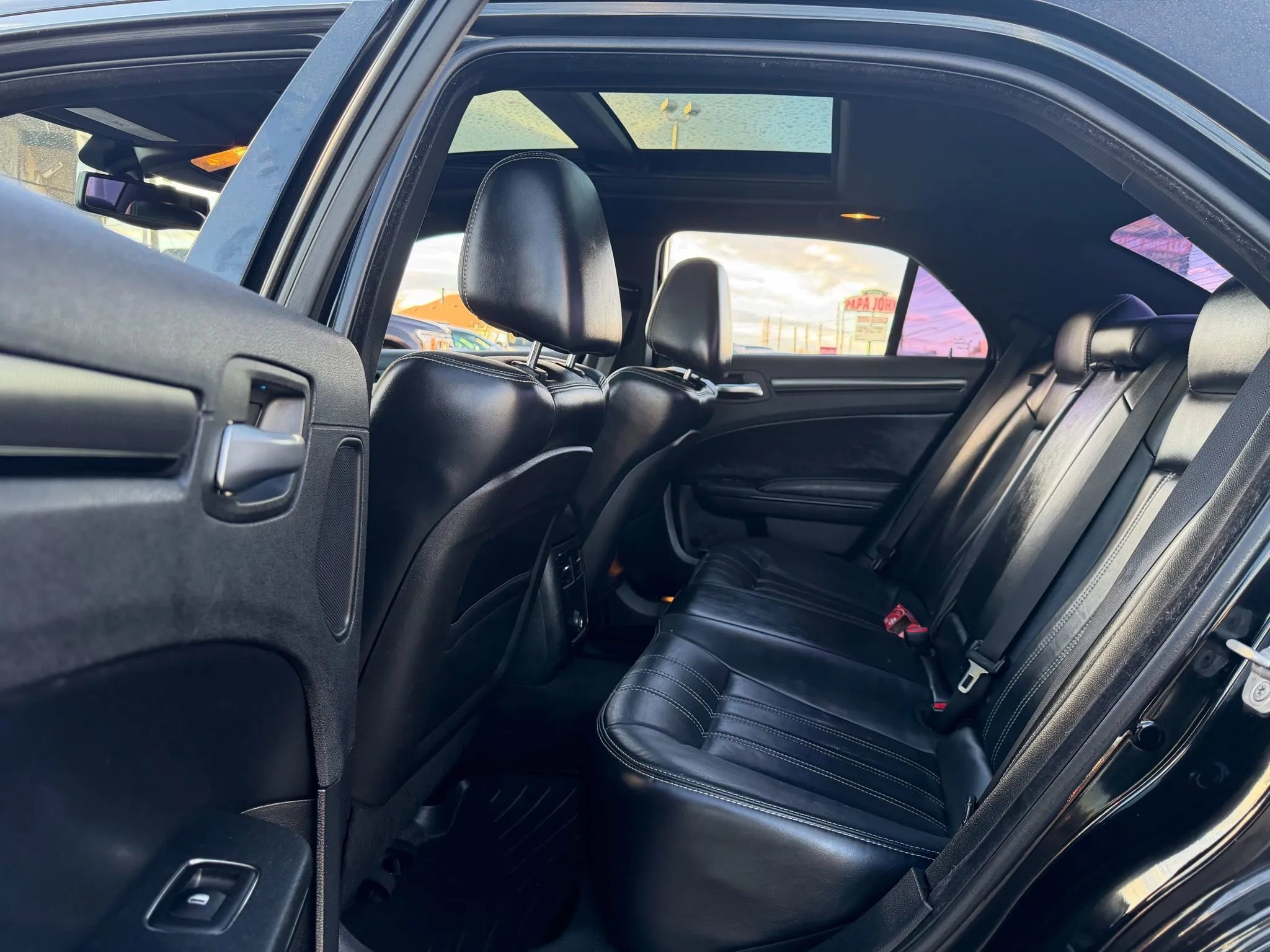 Used 2013 Chrysler 300 S image 17