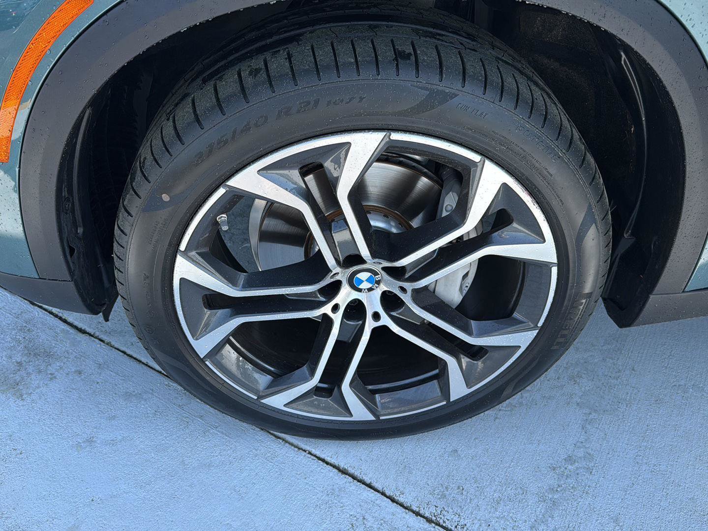 Certified 2024 BMW X5 xDrive40i w/ Premium Package image 32