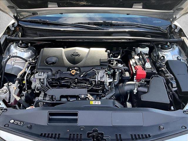 Used 2019 Toyota Camry LE image 11
