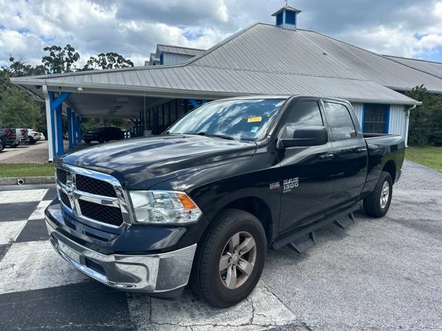 Used 2020 RAM 1500 Classic SLT AWD/4WD image 1