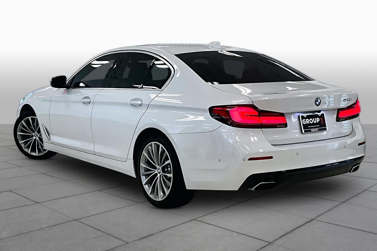 Used 2021 BMW 540i RWD image 10