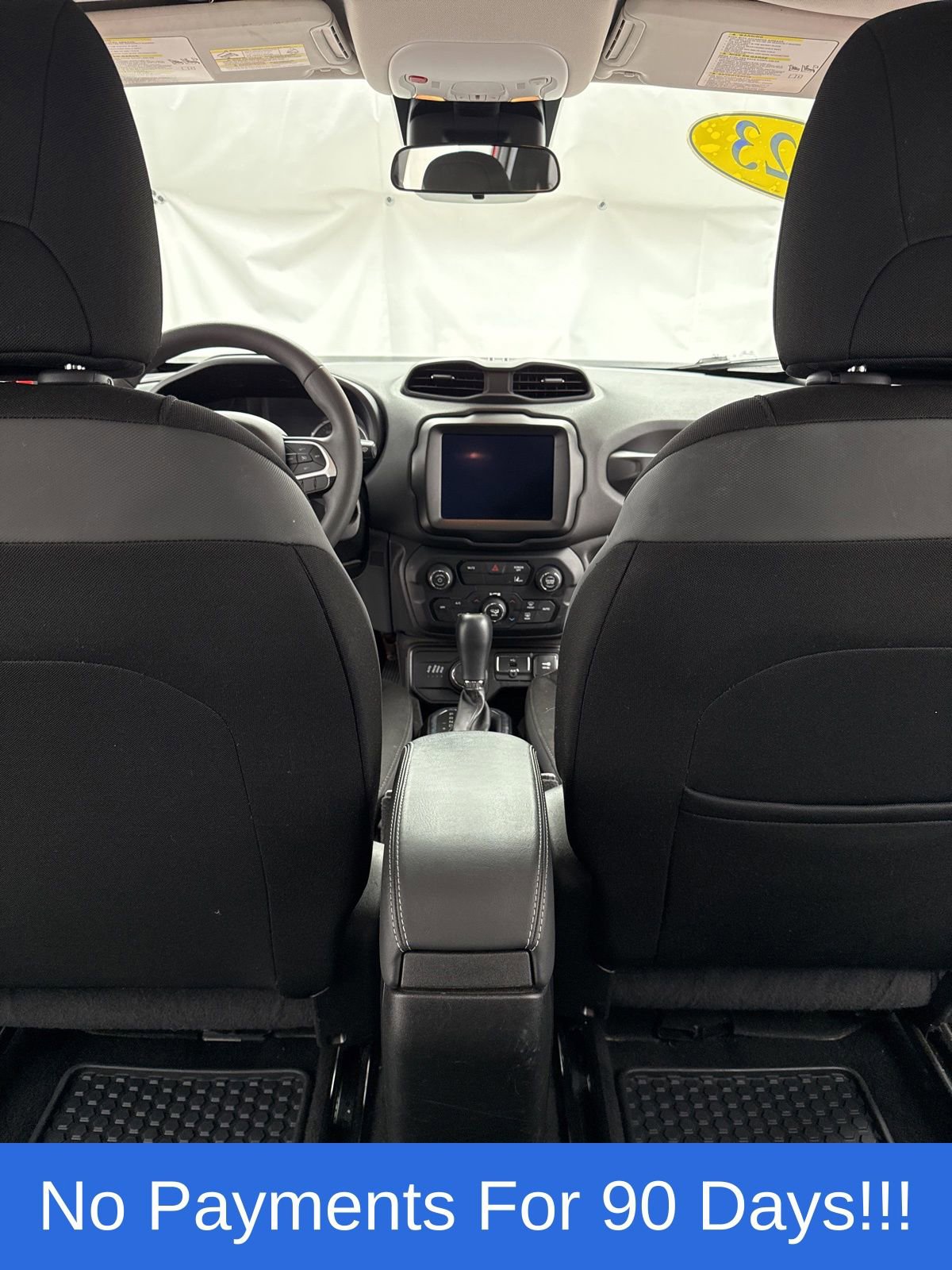 Used 2023 Jeep Renegade Latitude image 32