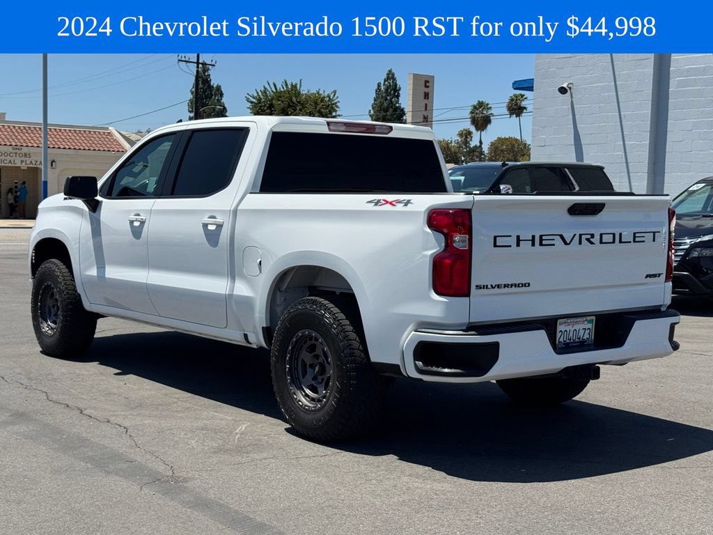Used 2024 Chevrolet Silverado 1500 RST w/ LPO, Liner Protection Package AWD/4WD image 4