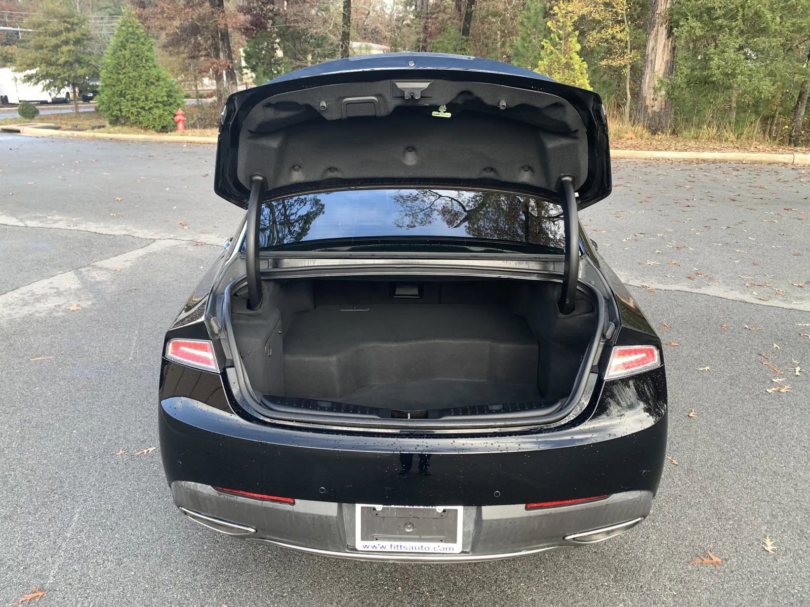 Used 2018 Lincoln MKZ Premiere image 9