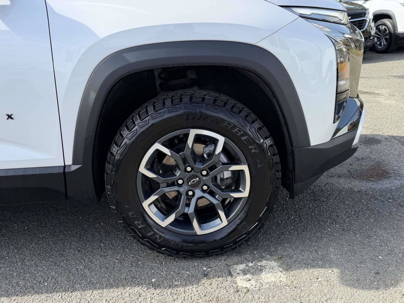 Certified 2025 Chevrolet Equinox ACTIV w/ Safety and Technology Package FWD image 7