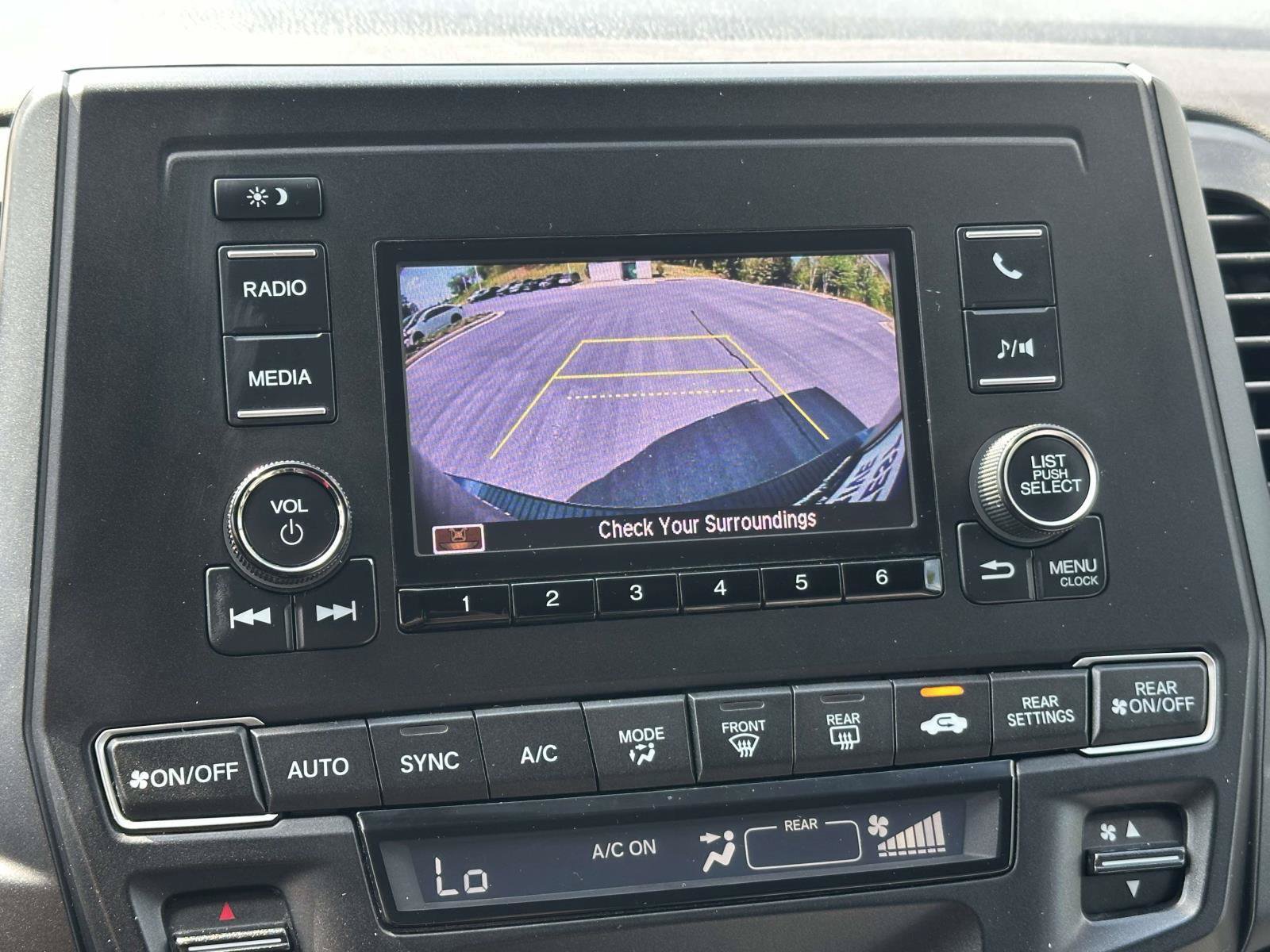 Used 2020 Honda Odyssey LX image 18