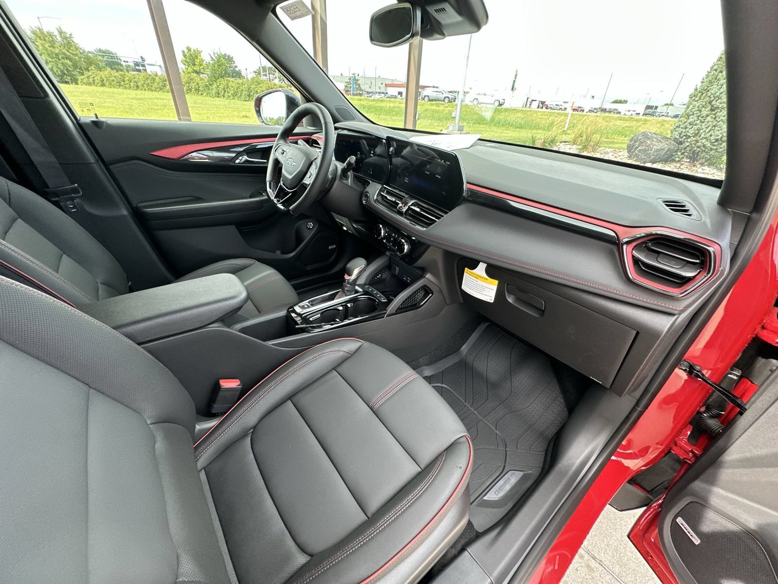 New 2026 Chevrolet TrailBlazer RS w/ Convenience Package AWD/4WD image 27