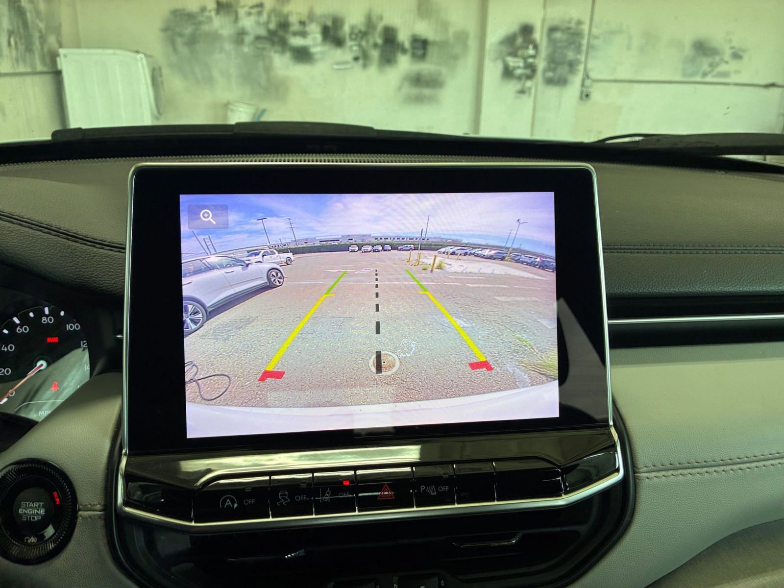 Used 2025 Jeep Compass Limited AWD/4WD image 24