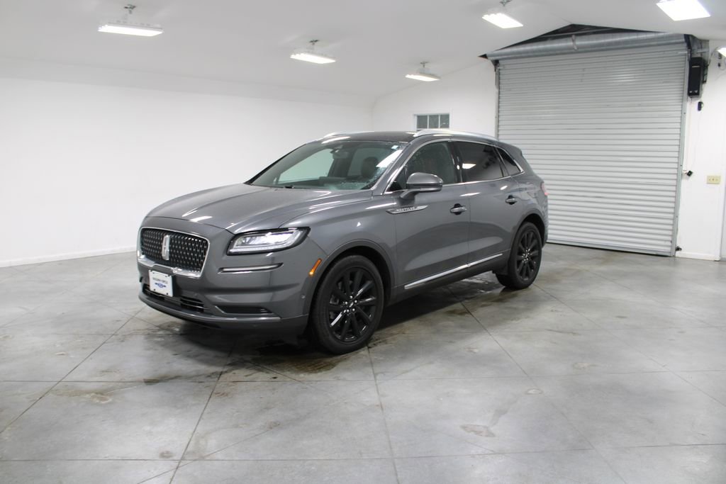 Used 2022 Lincoln Nautilus Reserve w/ Equipment Group 201A image 4