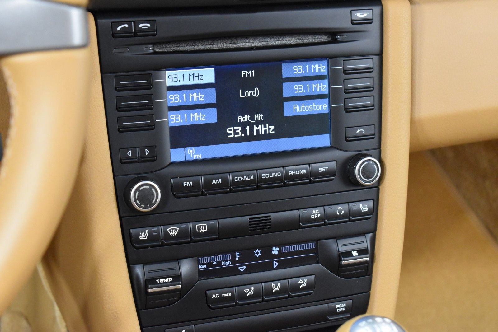 Used 2010 Porsche Boxster RWD image 19
