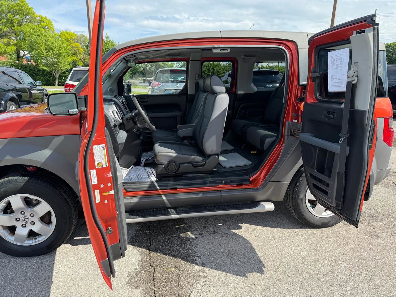 Used 2004 Honda Element EX image 12