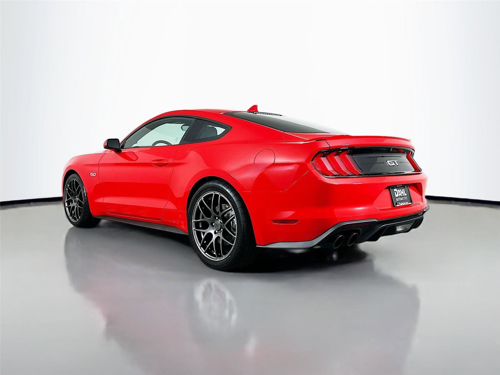 Used 2021 Ford Mustang GT RWD image 10