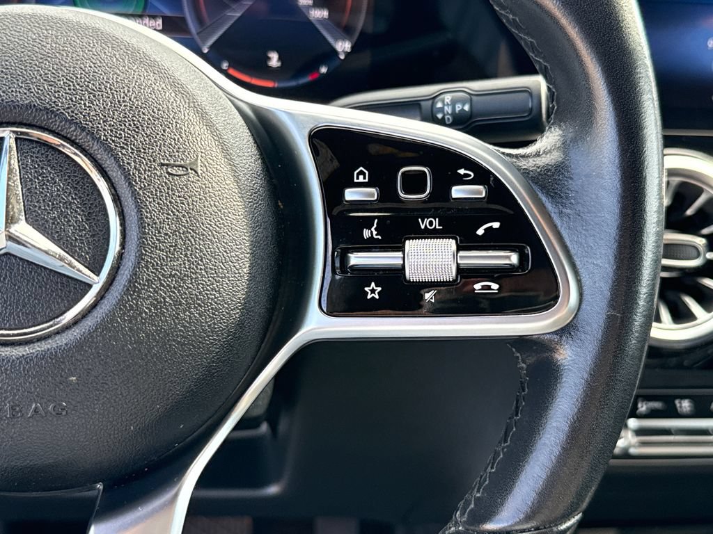 Used 2023 Mercedes-Benz GLA 250 4MATIC image 15