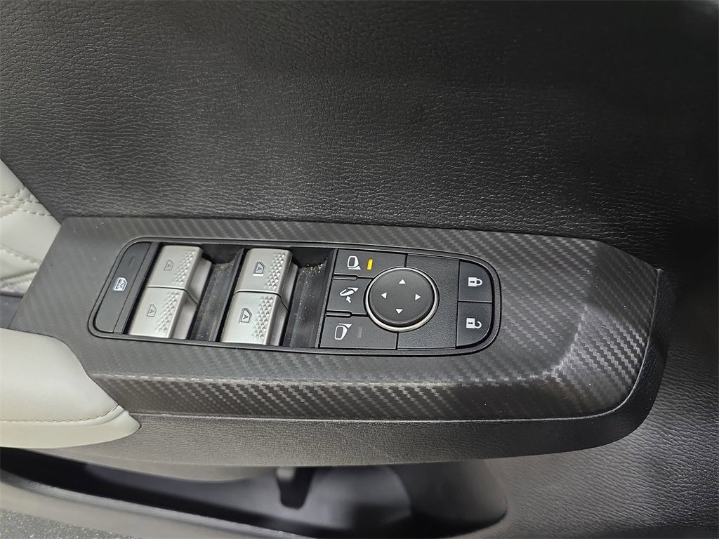 Used 2024 Mitsubishi Outlander SEL image 31