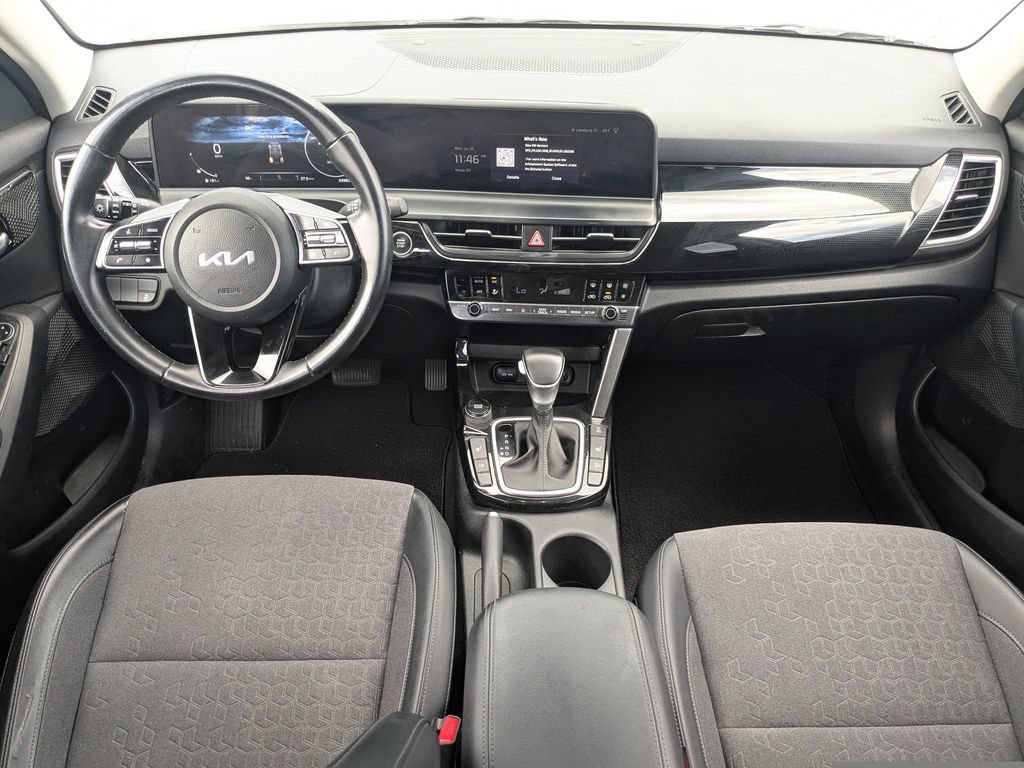 Used 2024 Kia Seltos X-Line AWD/4WD image 13