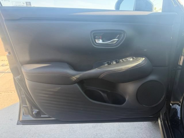 Used 2025 Honda HR-V Sport image 13