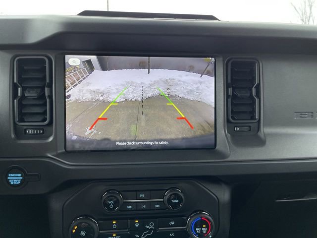 New 2025 Ford Bronco Base image 18