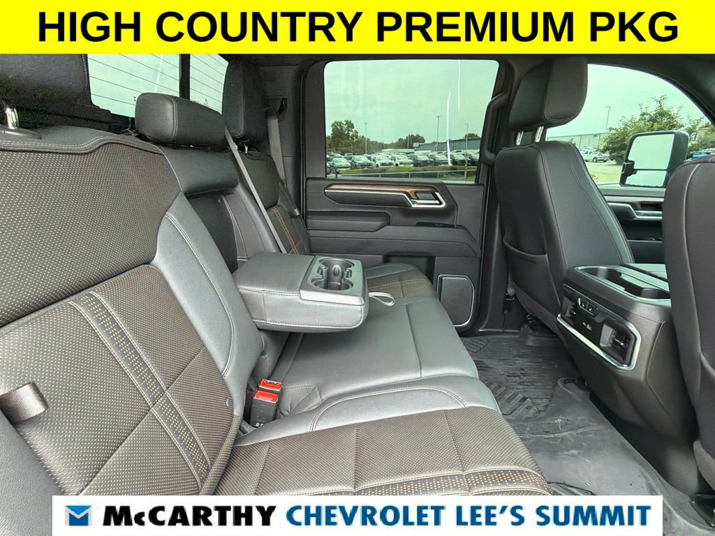 Used 2025 Chevrolet Silverado 2500 High Country w/ High Country Premium Package AWD/4WD image 47