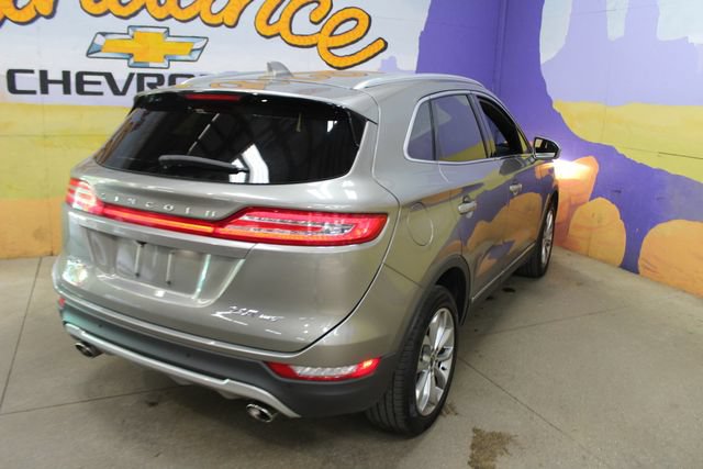 Used 2017 Lincoln MKC Select w/ Select Plus Package AWD/4WD image 8