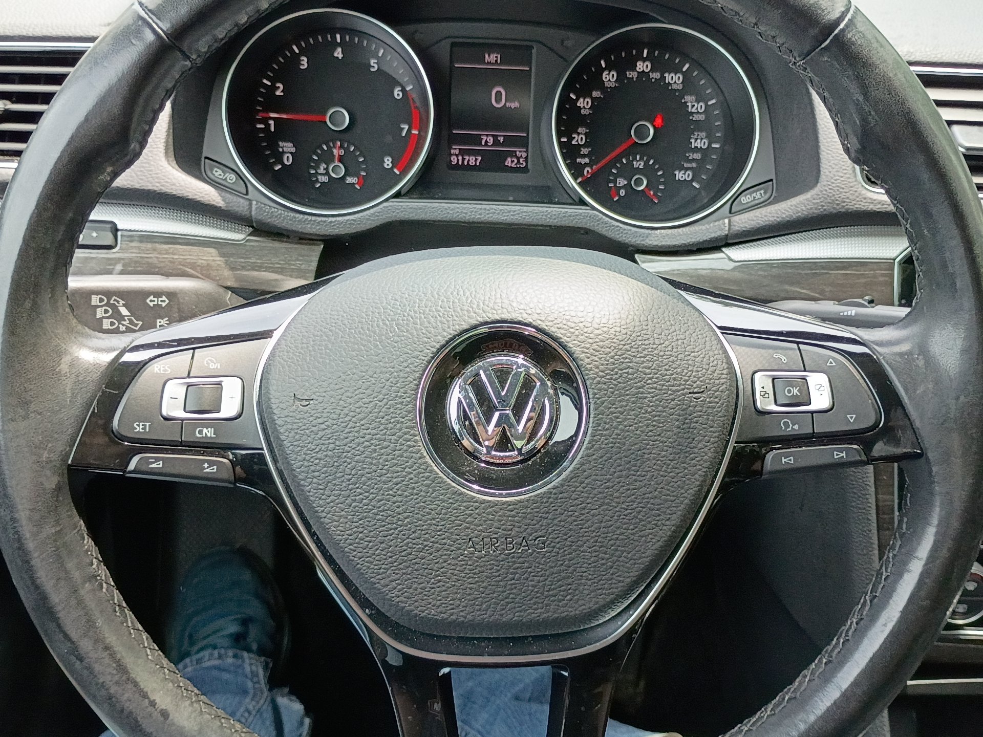 Used 2017 Volkswagen Passat 1.8T SE FWD image 18