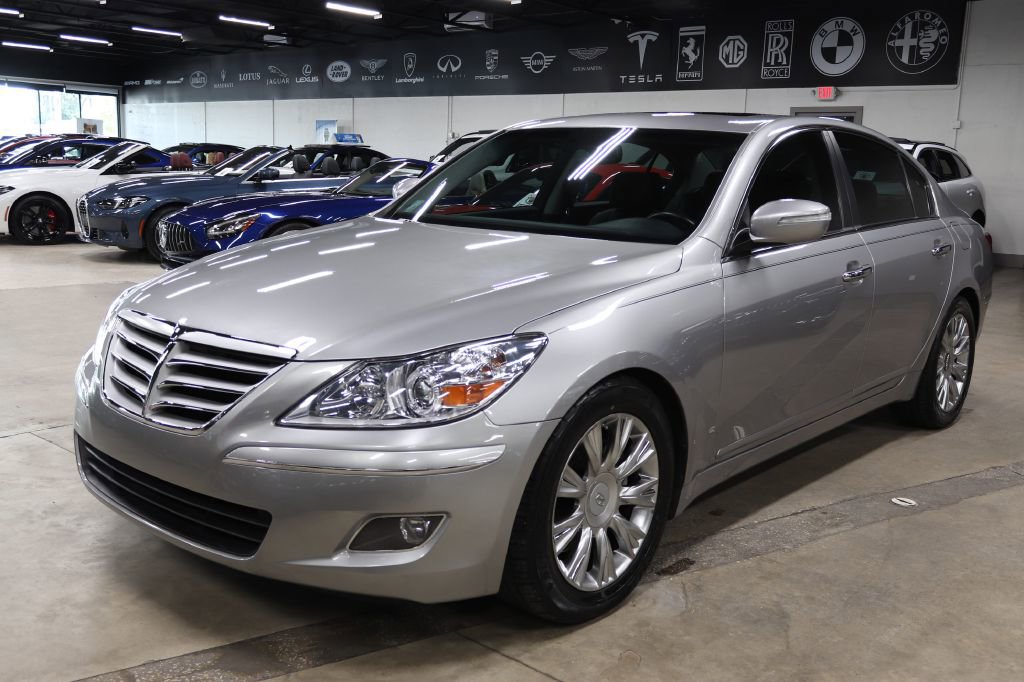 Used 2010 Hyundai Genesis 3.8 w/ Premium Navigation Pkg 3