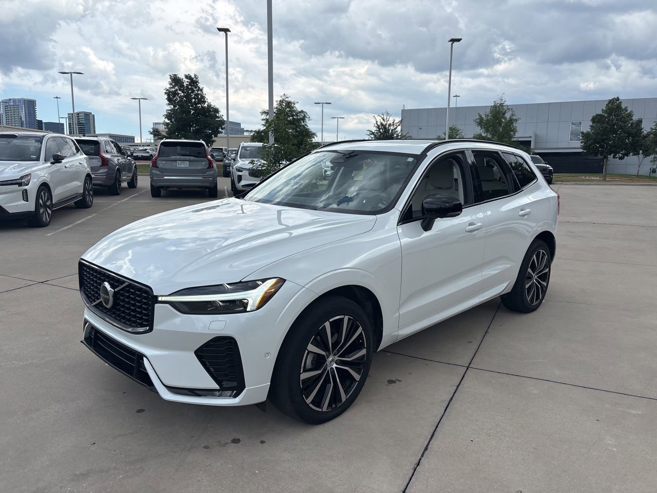 Used 2024 Volvo XC60 B5 Plus w/ Protection Package Premier