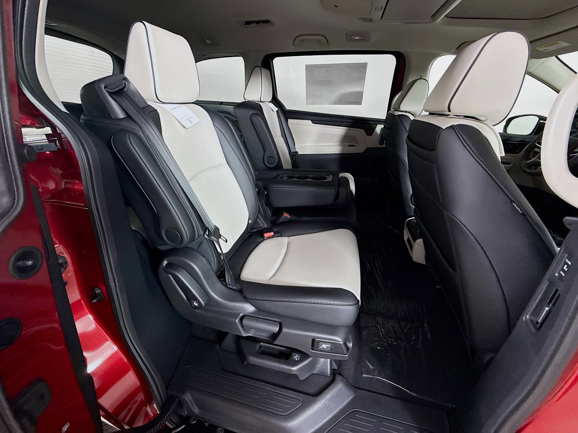 New 2026 Honda Odyssey Elite image 38