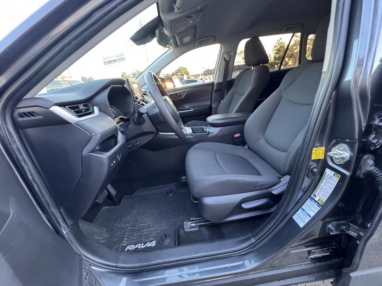 Used 2020 Toyota RAV4 LE image 41