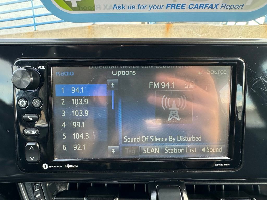 Used 2018 Toyota C-HR XLE image 19