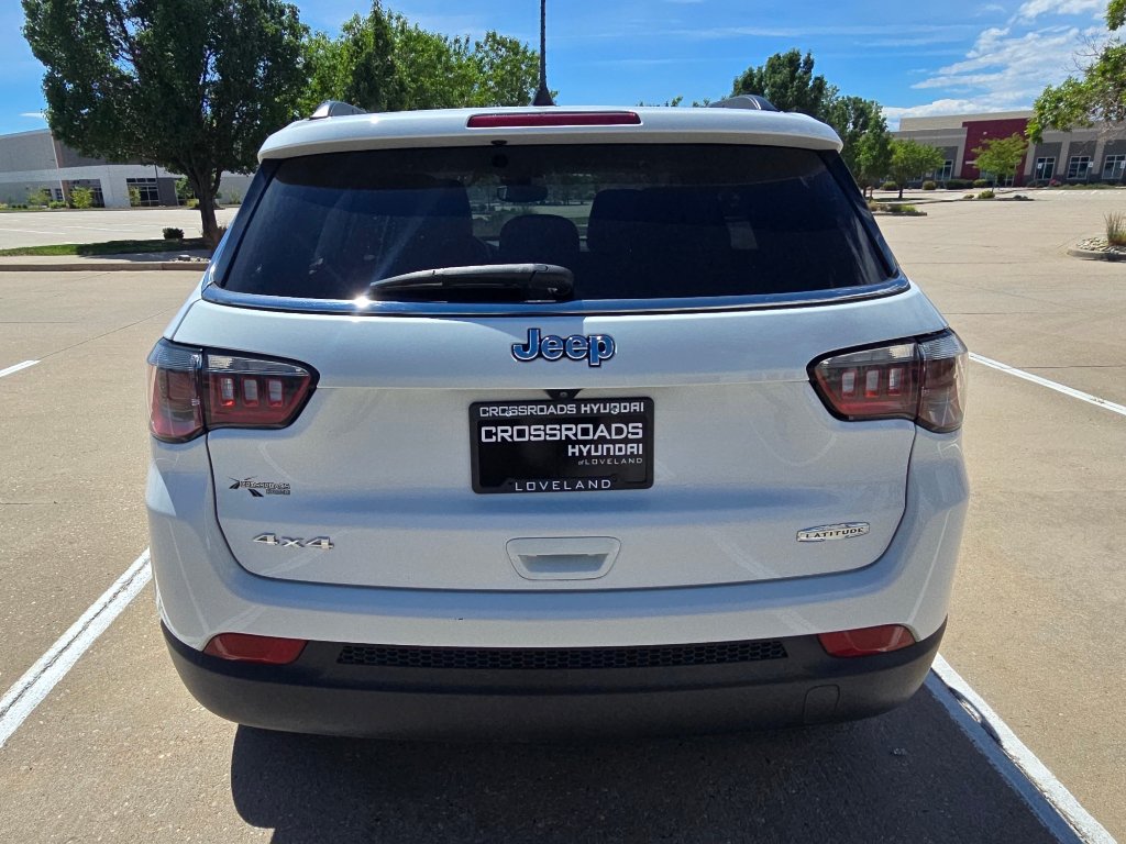 Used 2022 Jeep Compass Latitude AWD/4WD image 5