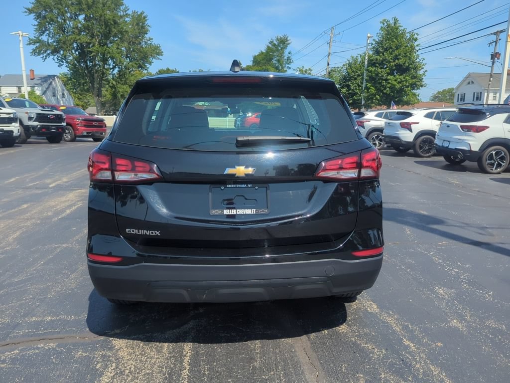 Certified 2024 Chevrolet Equinox LS FWD image 8