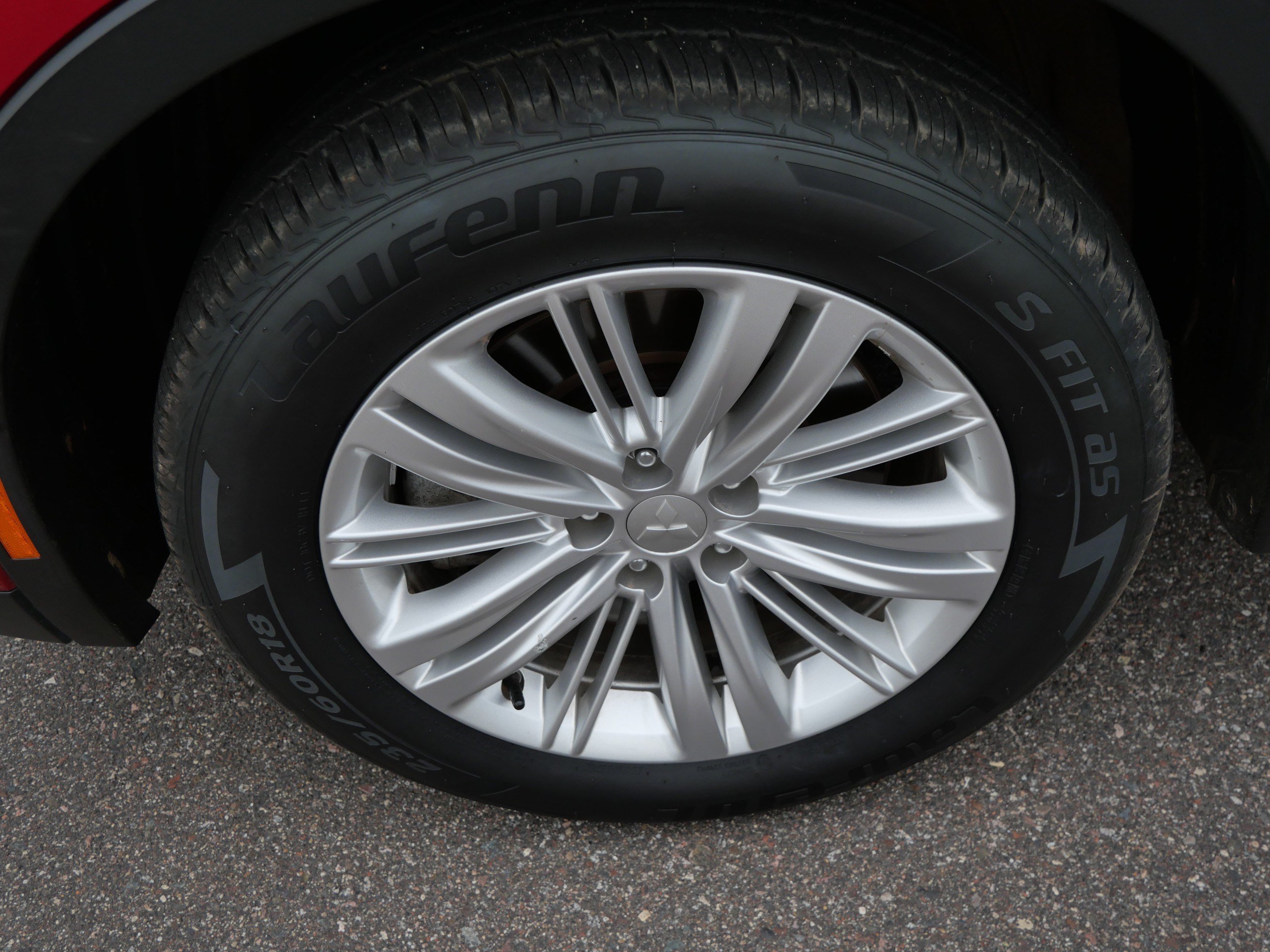 Used 2022 Mitsubishi Outlander ES AWD/4WD image 16