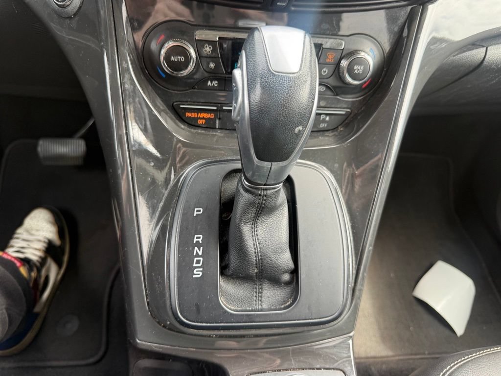 Used 2016 Ford Escape Titanium w/ Equipment Group 301A AWD/4WD image 29