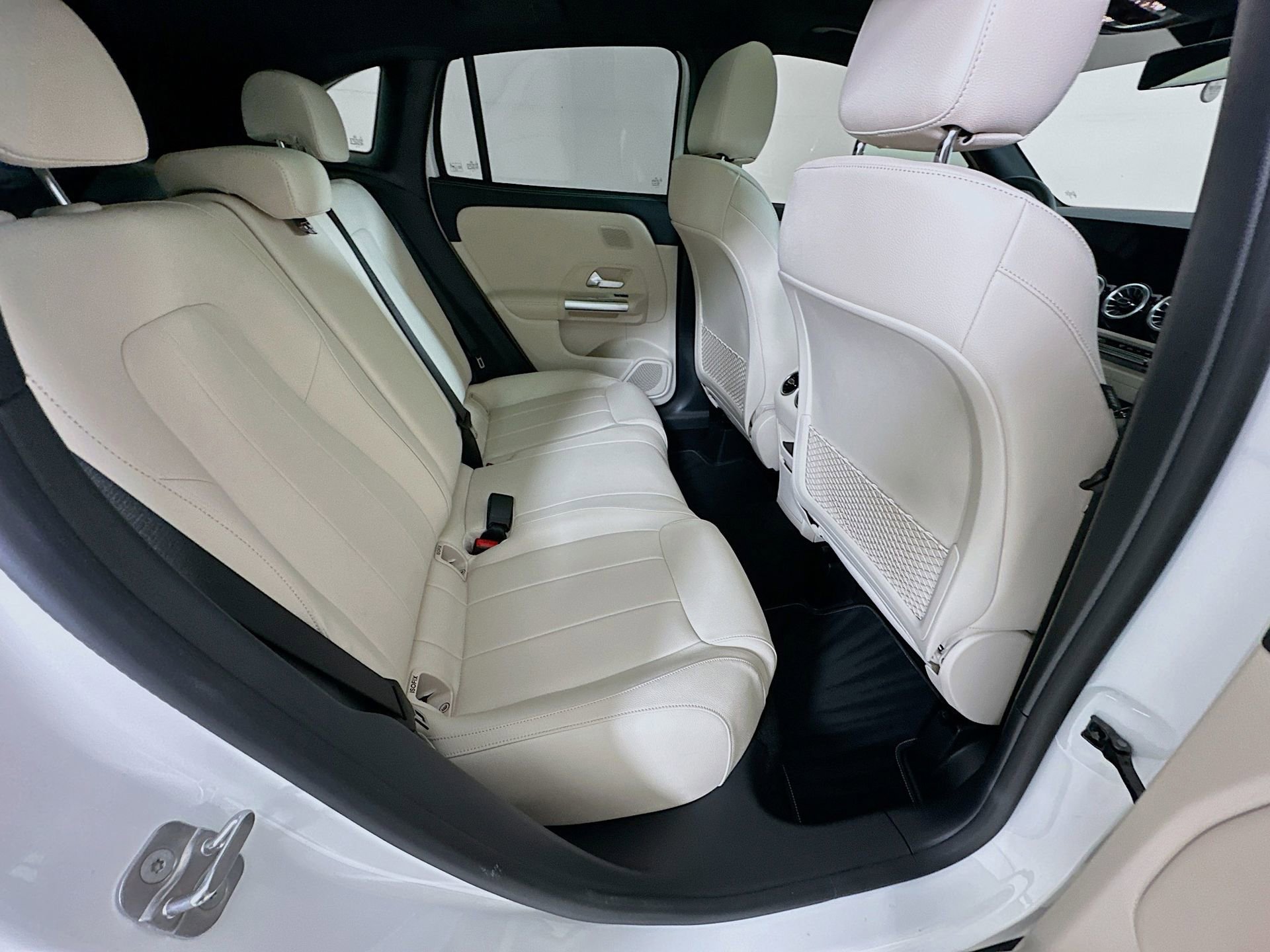 Certified 2025 Mercedes-Benz GLA 250 image 29
